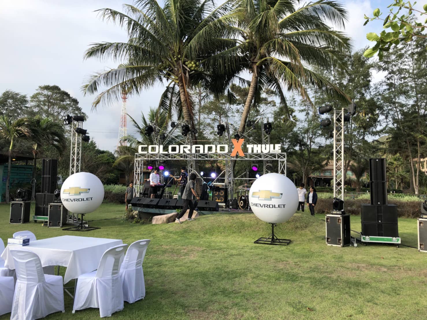 service booth by signmasterpro.co.th