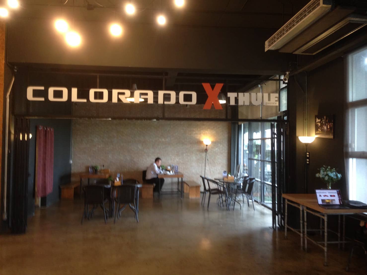 service booth by signmasterpro.co.th