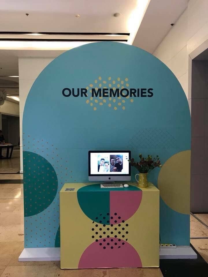 service booth by signmasterpro.co.th