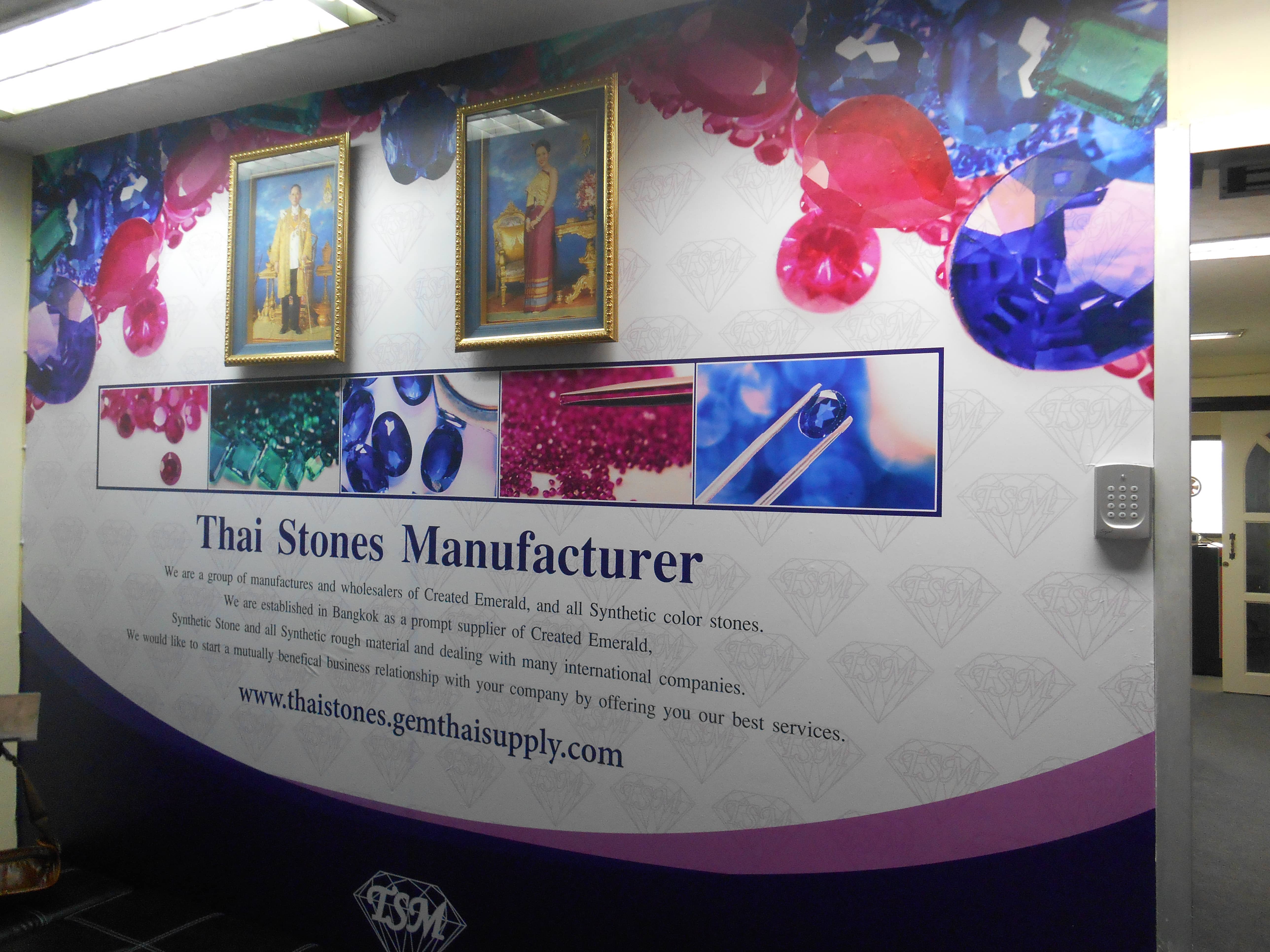 service booth by signmasterpro.co.th