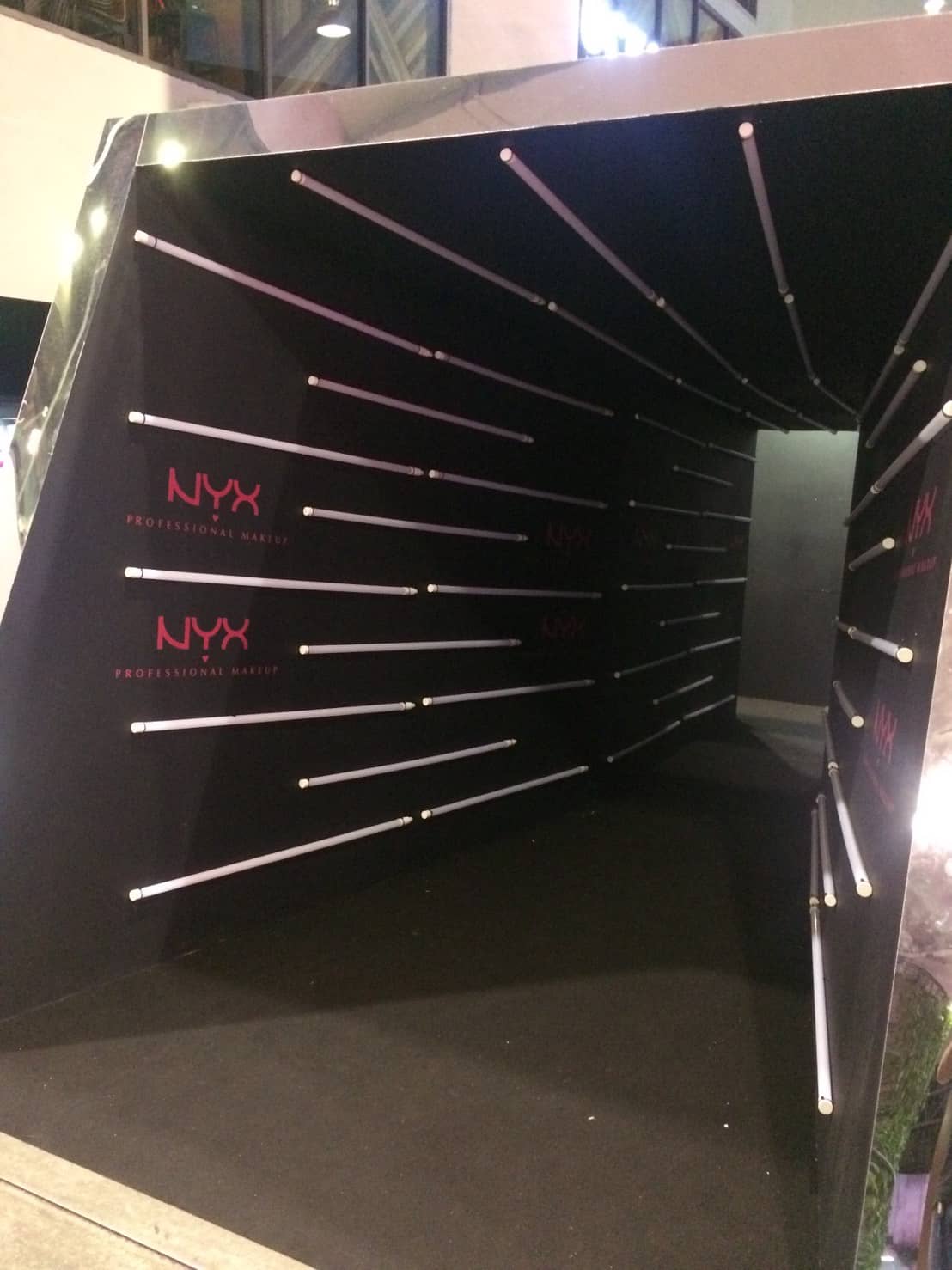 service booth by signmasterpro.co.th