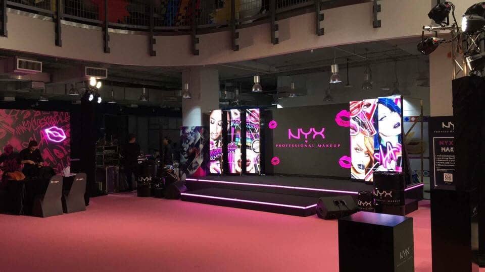 service booth by signmasterpro.co.th